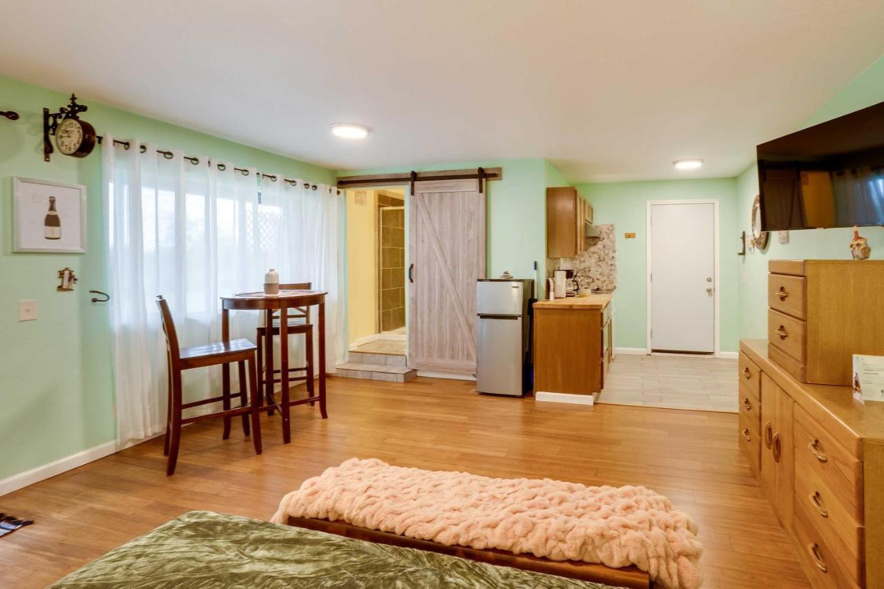 Soothing Studio With Lush Views 2 Mi To Beach! Smith River Экстерьер фото