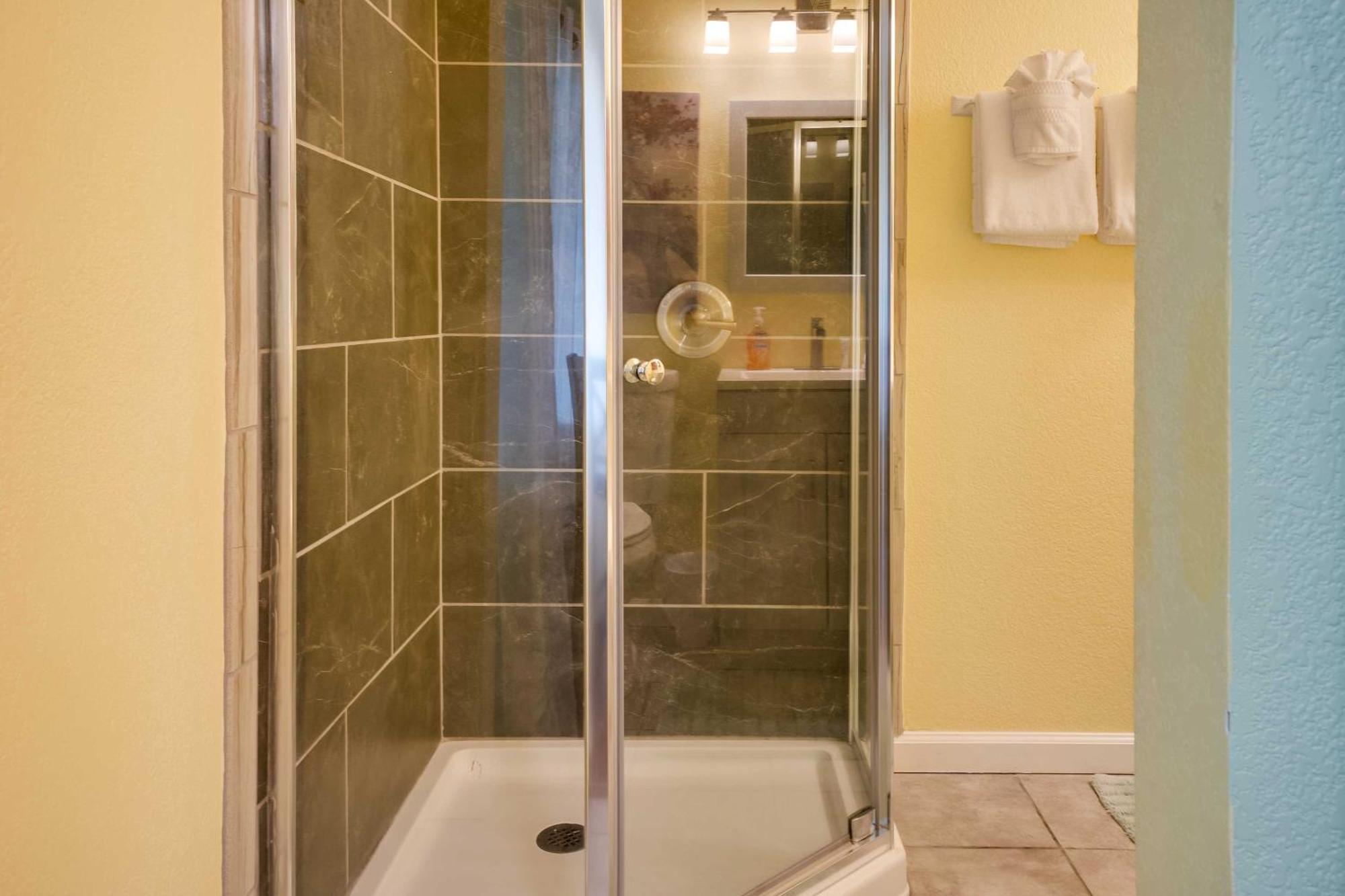 Soothing Studio With Lush Views 2 Mi To Beach! Smith River Экстерьер фото